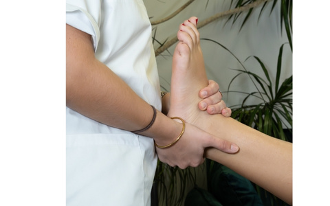 entorse l’ostéopathie pour une récupération rapide et durable